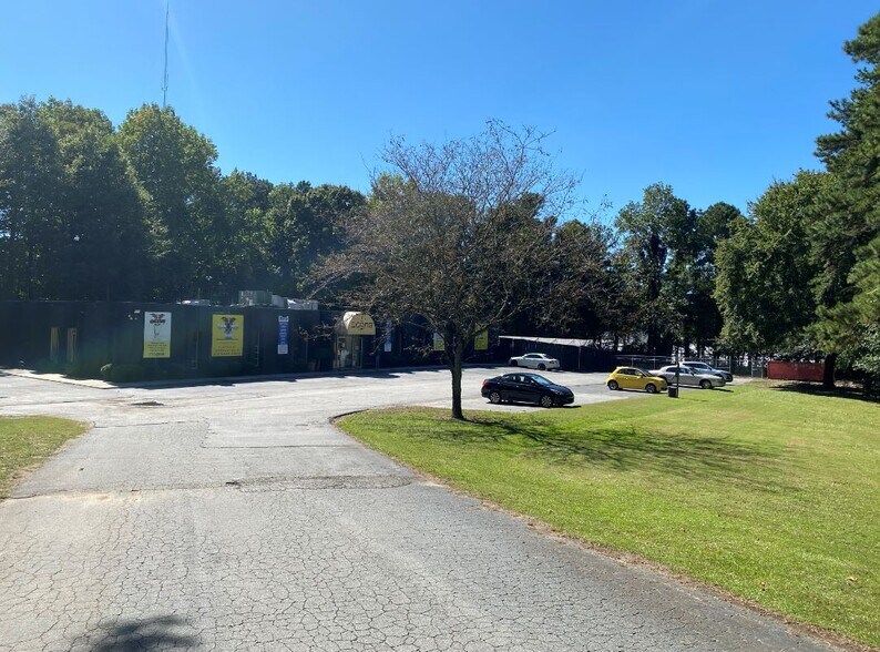 4790 Wright Dr SE, Smyrna, GA for sale - Building Photo - Image 1 of 1
