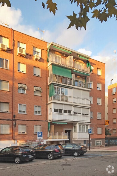 Calle Cañada, 8, Alcorcón, Madrid for lease - Building Photo - Image 3 of 3