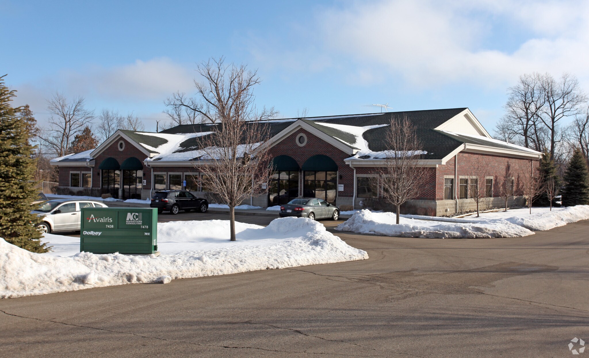 7418-7478 Gateway Park Dr, Clarkston, MI for sale Primary Photo- Image 1 of 1