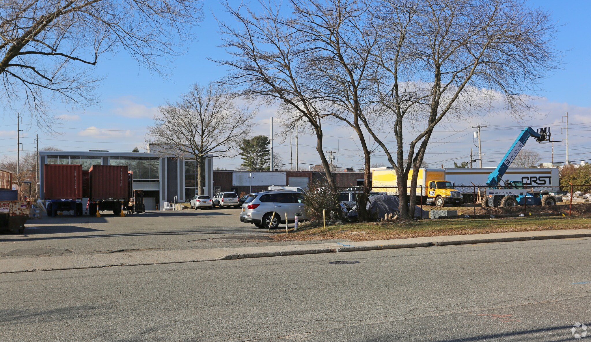 210 Miller Pl, Hicksville, NY for sale Primary Photo- Image 1 of 1