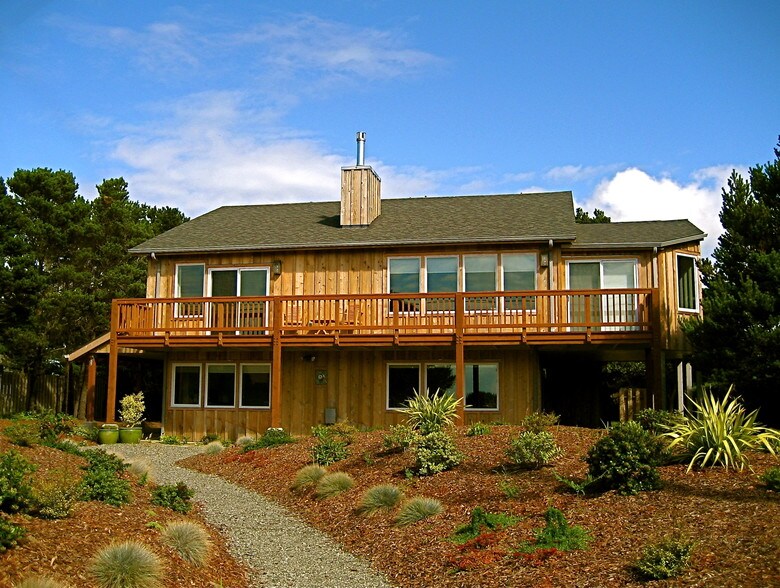 54513 Beach Loop Rd, Bandon, OR 97411