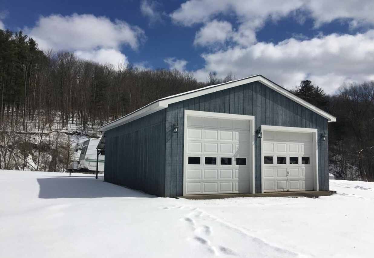 36 Owen Hollow Rd, Big Flats, NY for sale Primary Photo- Image 1 of 1
