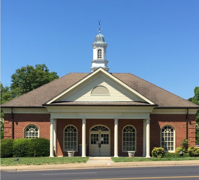 234 Dale Earnhardt Blvd, Kannapolis, NC for lease - Primary Photo - Image 1 of 1