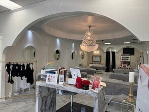 4150 Old Milton Pky, Alpharetta, GA for lease Building Photo- Image 2 of 3