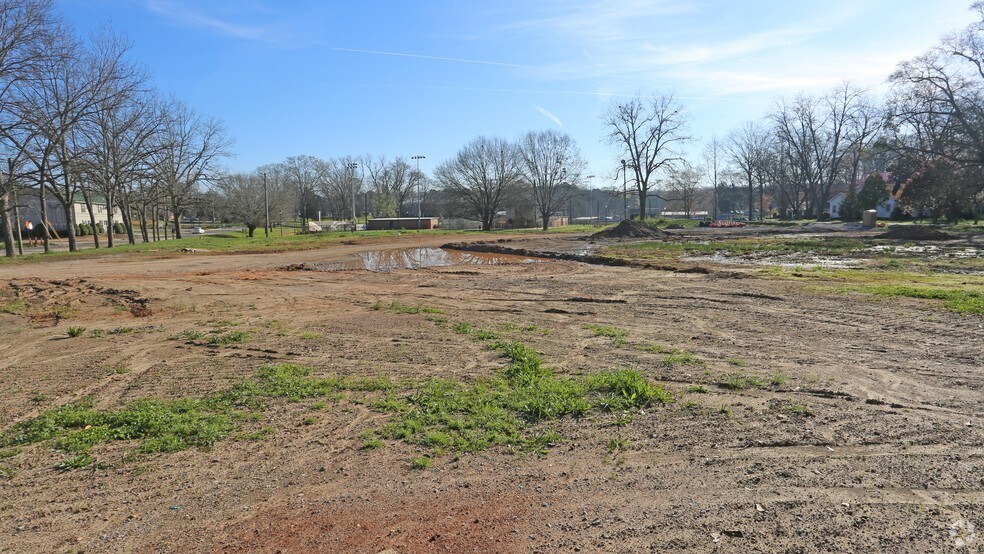 600 Middle St, Montevallo, AL for sale - Primary Photo - Image 1 of 1