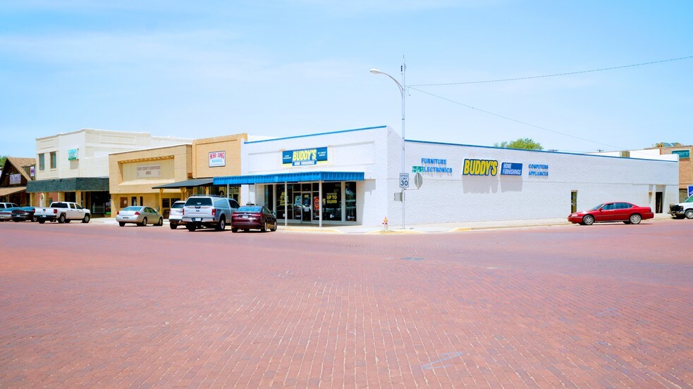 501 W Main St, Brownfield, TX 79316