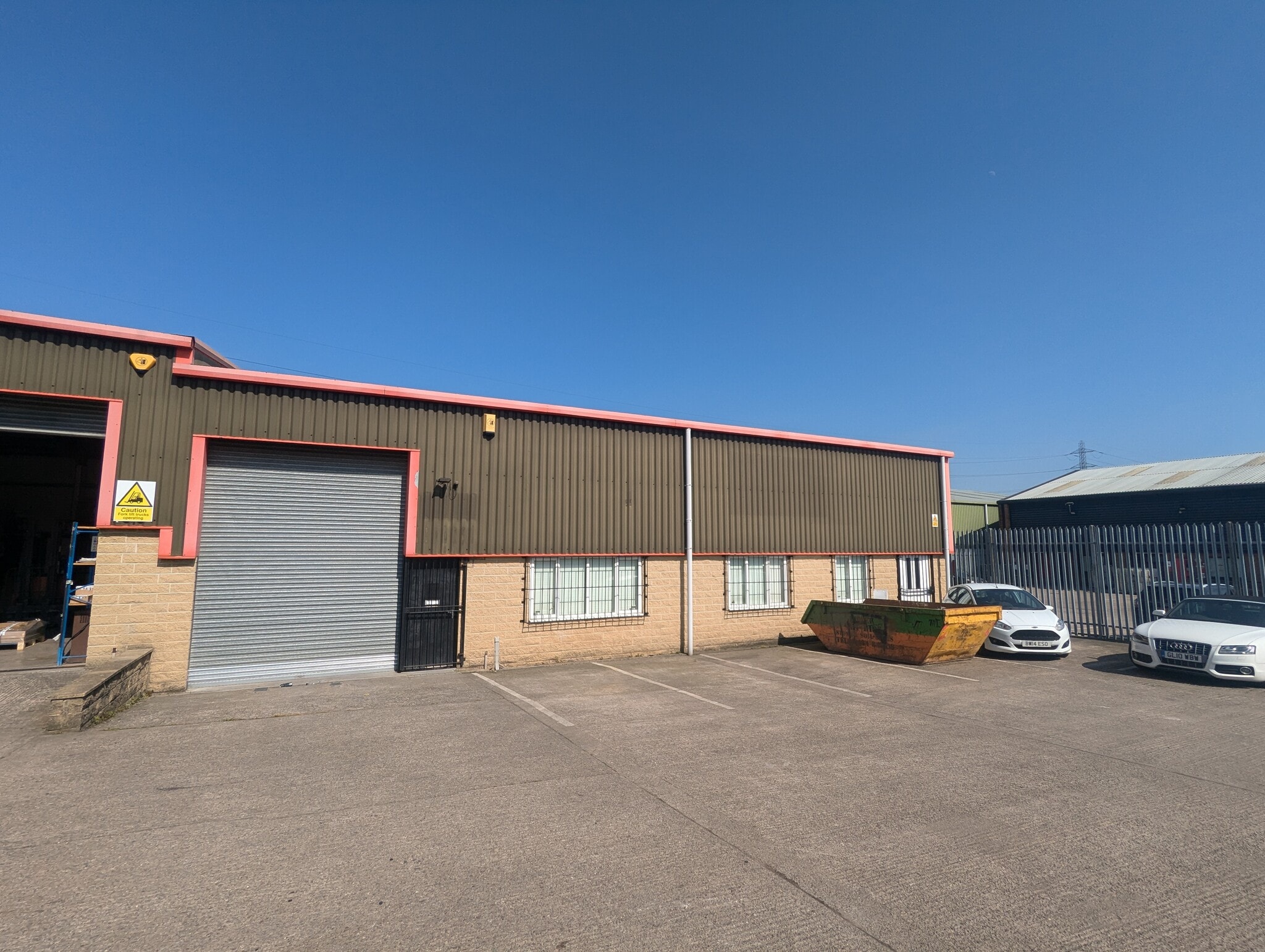 Dyehouse Ln, Brighouse for sale Building Photo- Image 1 of 1