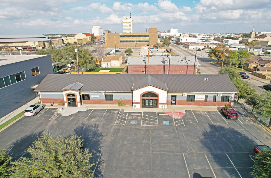 600 N Washington Ave, Odessa, TX for lease - Primary Photo - Image 1 of 6