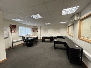 1 Dorset Pl, London for lease Interior Photo- Image 2 of 5