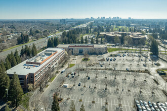 2730 Gateway Oaks Dr, Sacramento, CA - aerial  map view