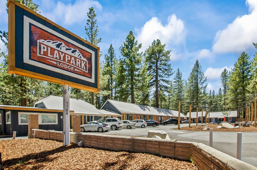 1184 Emerald Bay Rd, South Lake Tahoe, CA for sale - Building Photo - Image 1 of 1