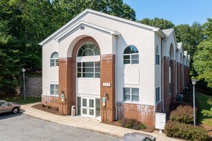 504 Hamburg Tpke, Wayne NJ - Live-Work Space