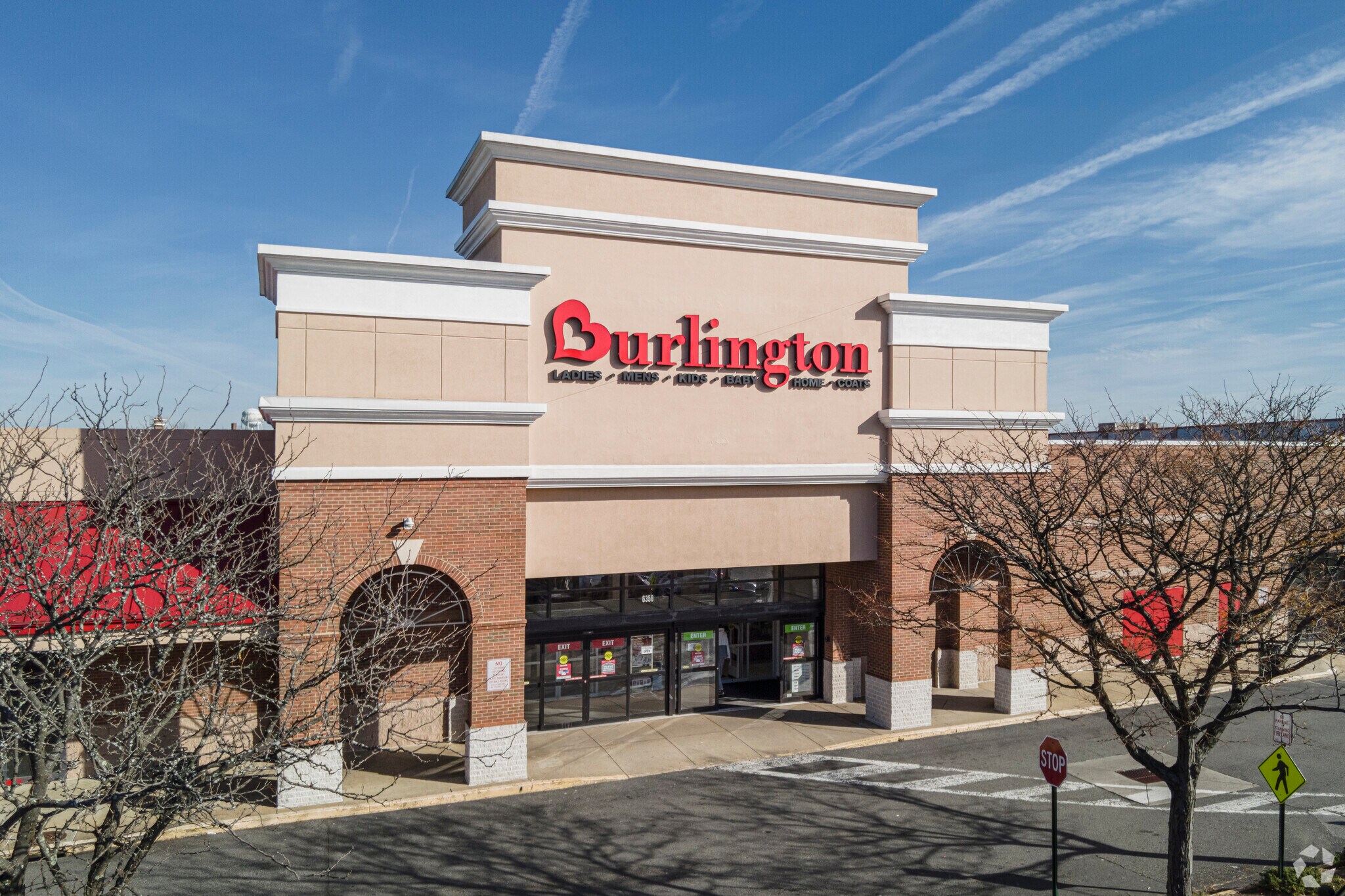 62016360 Seven Corners Ctr, Falls Church, VA 22044 Seven Corners