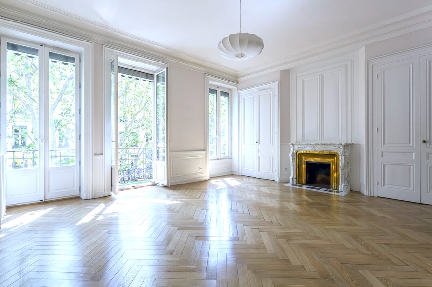 31 Rue Boissy D'Anglas, Paris for lease - Building Photo - Image 2 of 4