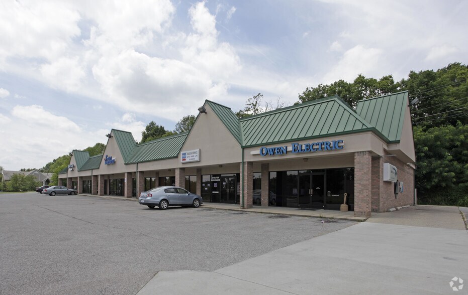 300 Arbors Dr, Dry Ridge, KY 41035