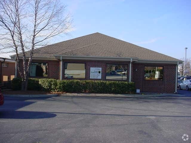 206 Gatewood Ave, High Point, NC for lease - Building Photo - Image 2 of 3