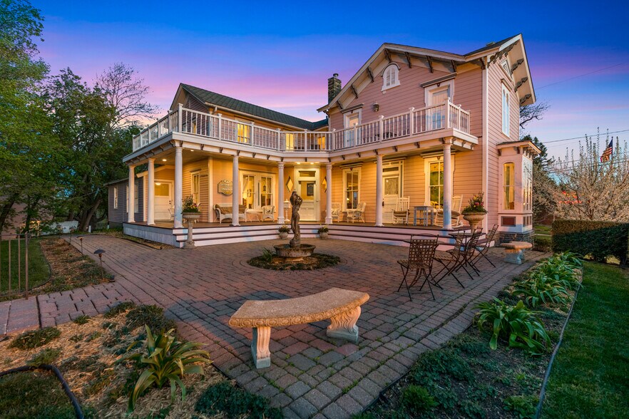 371 Water St, Excelsior, MN 55331