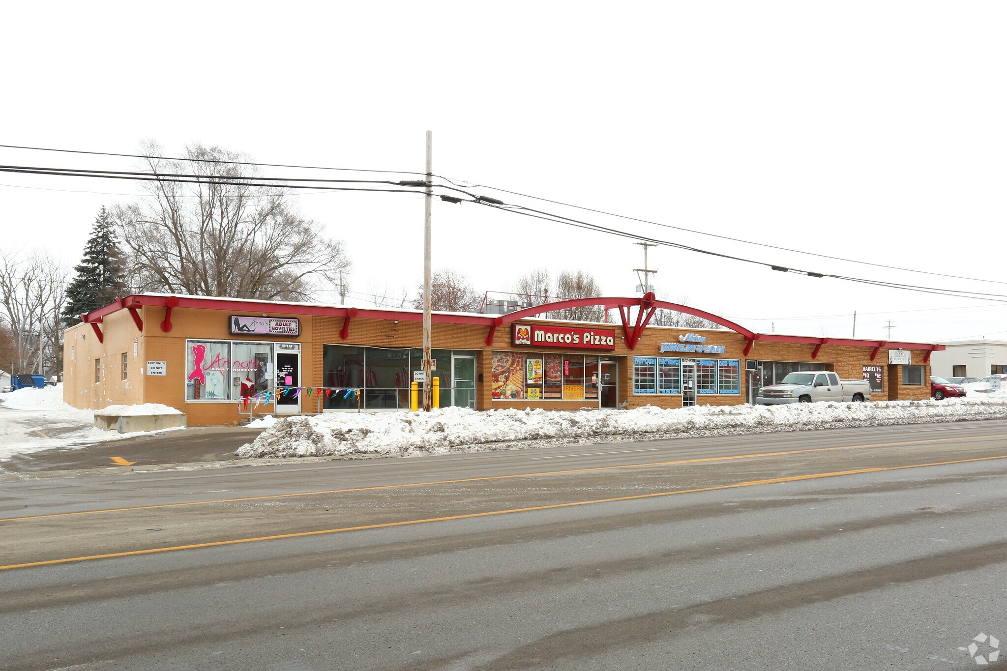 919-931 S Main St, Adrian, MI for sale Primary Photo- Image 1 of 1