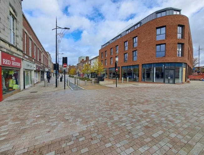 2 Cleveland St, Wolverhampton for lease Building Photo- Image 1 of 3