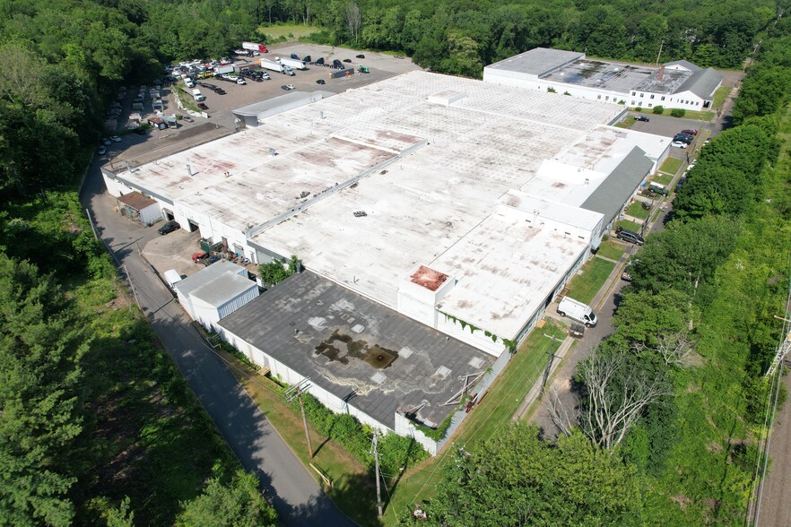 80 Wampus Ln, Milford, CT for lease - Building Photo - Image 1 of 3