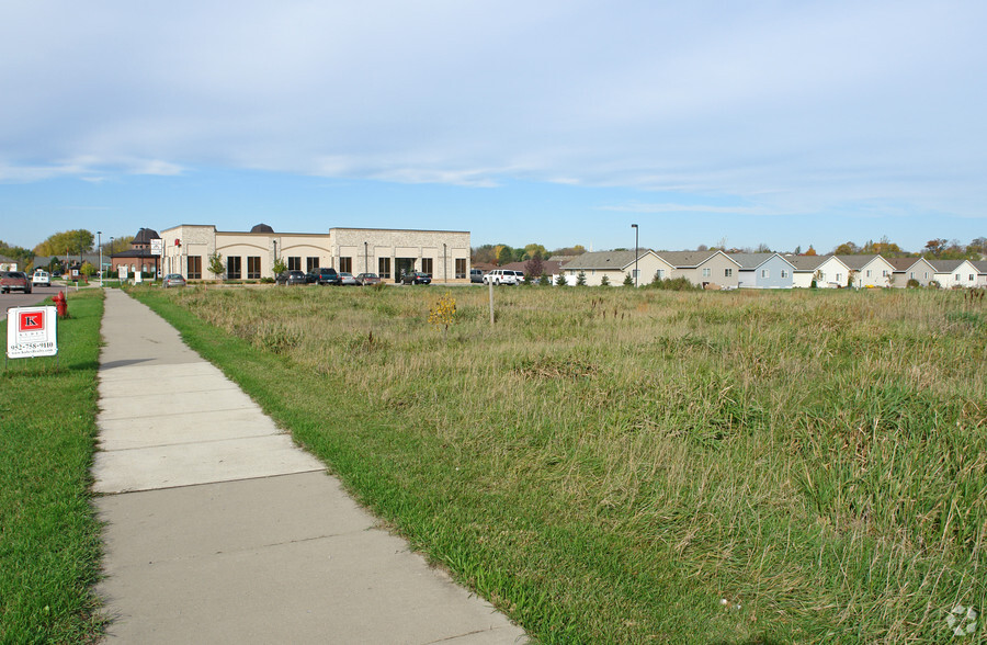 1st St NE, New Prague, MN for sale - Primary Photo - Image 1 of 1