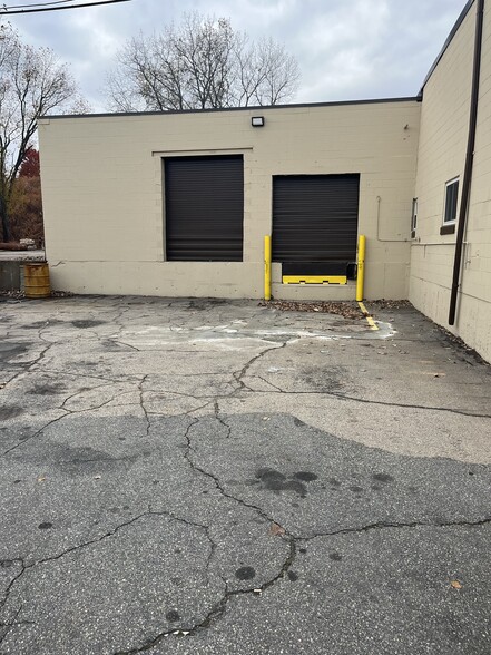 12 Lehigh St, Providence, RI for lease - Building Photo - Image 3 of 10