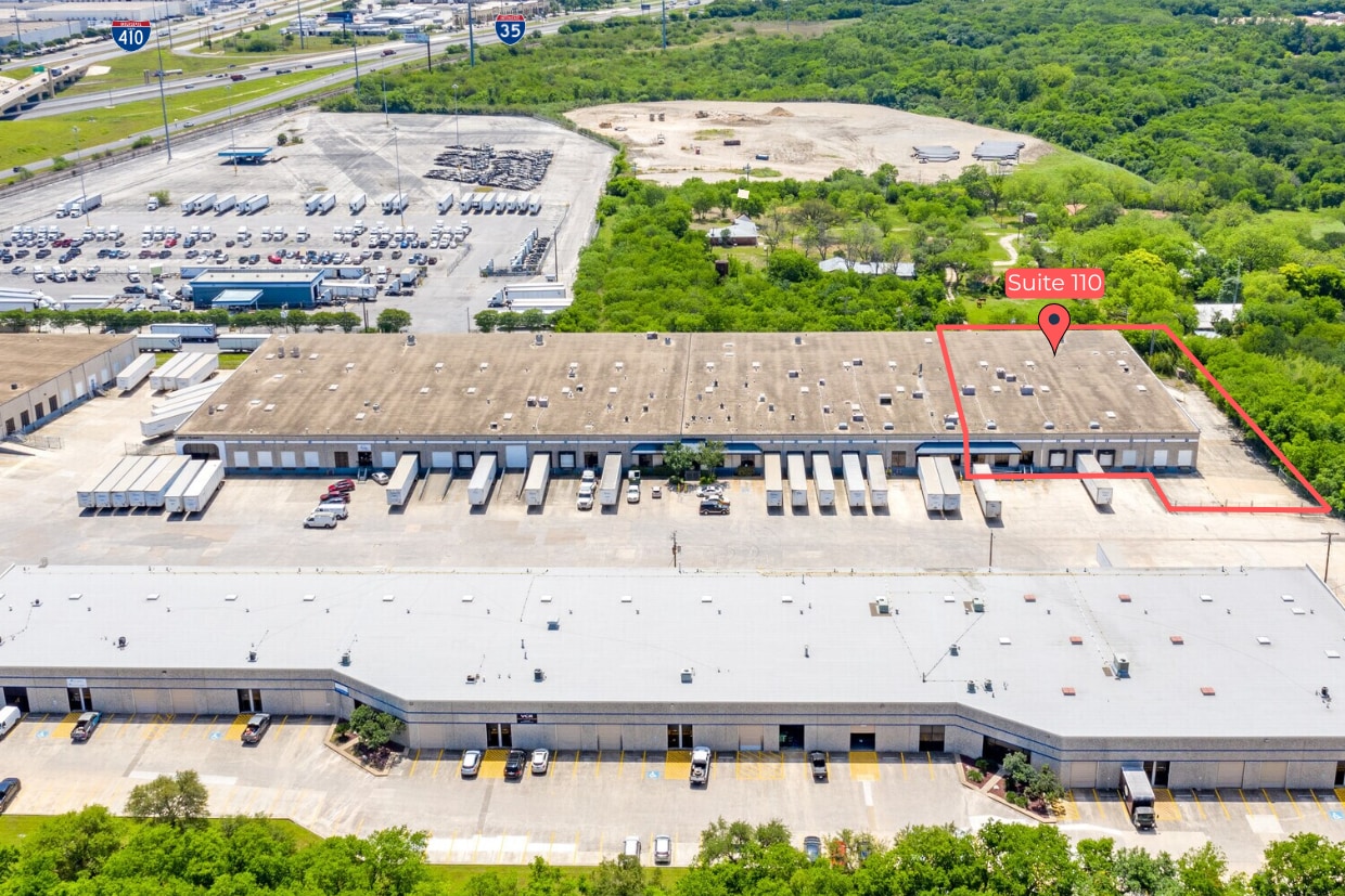 4400-4448 Tejasco, San Antonio, TX for lease Interior Photo- Image 1 of 1