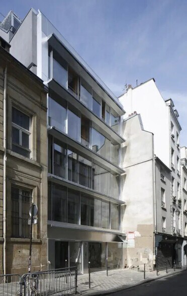 Office in Paris for lease - Building Photo - Image 2 of 30