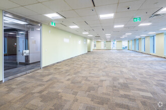 390 Bay St, Toronto, ON for lease Interior Photo- Image 2 of 4