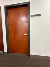 125 S Wilke Rd, Arlington Heights, IL for lease Interior Photo- Image 1 of 2