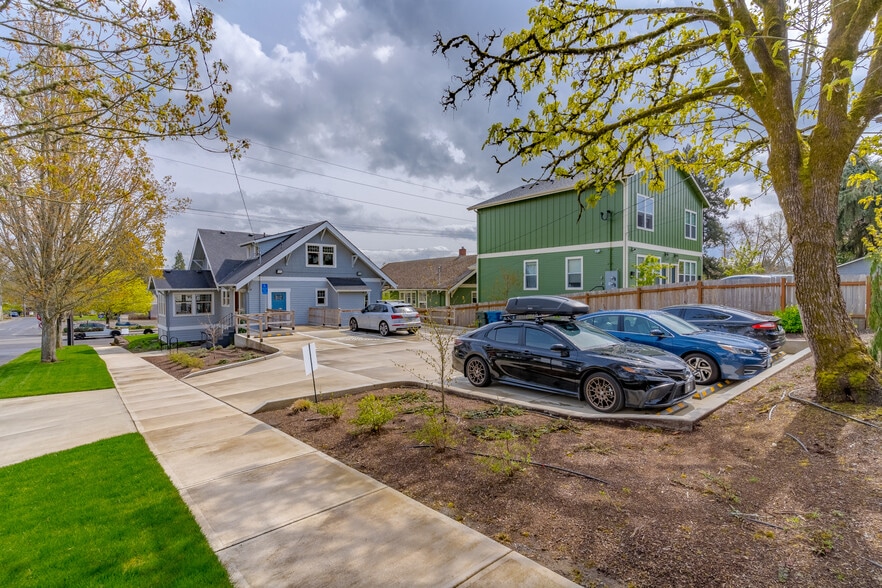 1705 Commercial St SE, Salem, OR for sale - Building Photo - Image 3 of 47