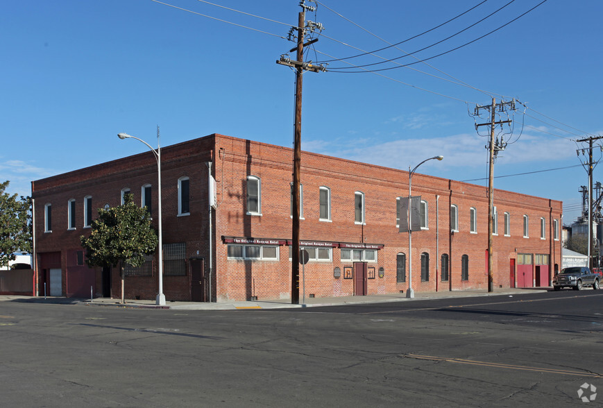 1102 F St, Fresno, CA for lease - Primary Photo - Image 1 of 54