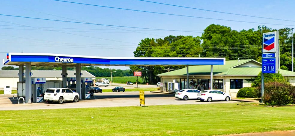 100 S Wilson Dam Rd, Muscle Shoals, AL for sale - Primary Photo - Image 1 of 1