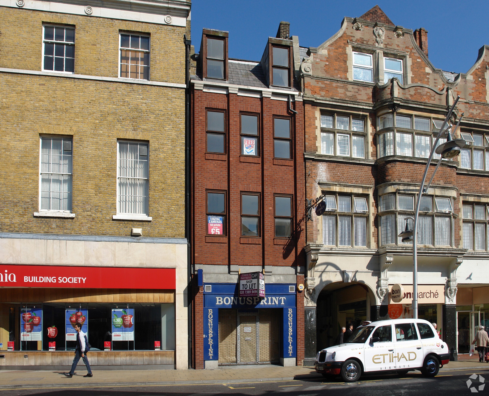 107 High Rd, Ilford for sale Primary Photo- Image 1 of 1