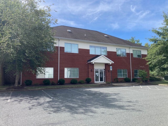 12 PGA Dr, Stafford, VA for lease - Building Photo - Image 2 of 3