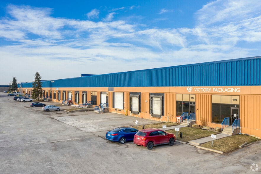 7503 35th St SE, Calgary, AB for sale - Primary Photo - Image 1 of 1