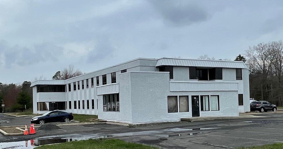1228 US Highway 9, Howell, NJ for lease - Building Photo - Image 2 of 3