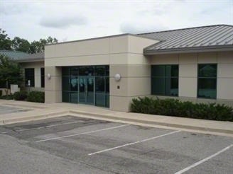 980 Parkside Village Ln, Osage Beach, MO for sale - Building Photo - Image 2 of 14