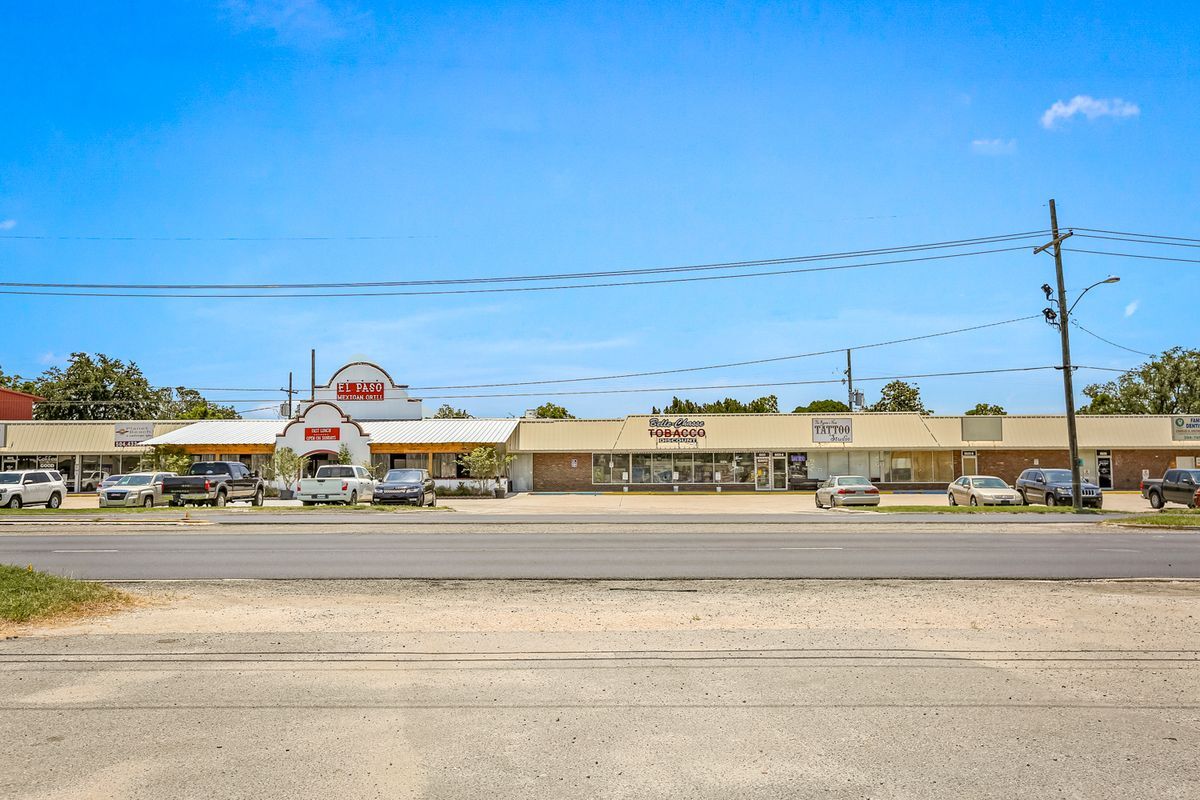 Highway 23, Belle Chasse, LA 70037