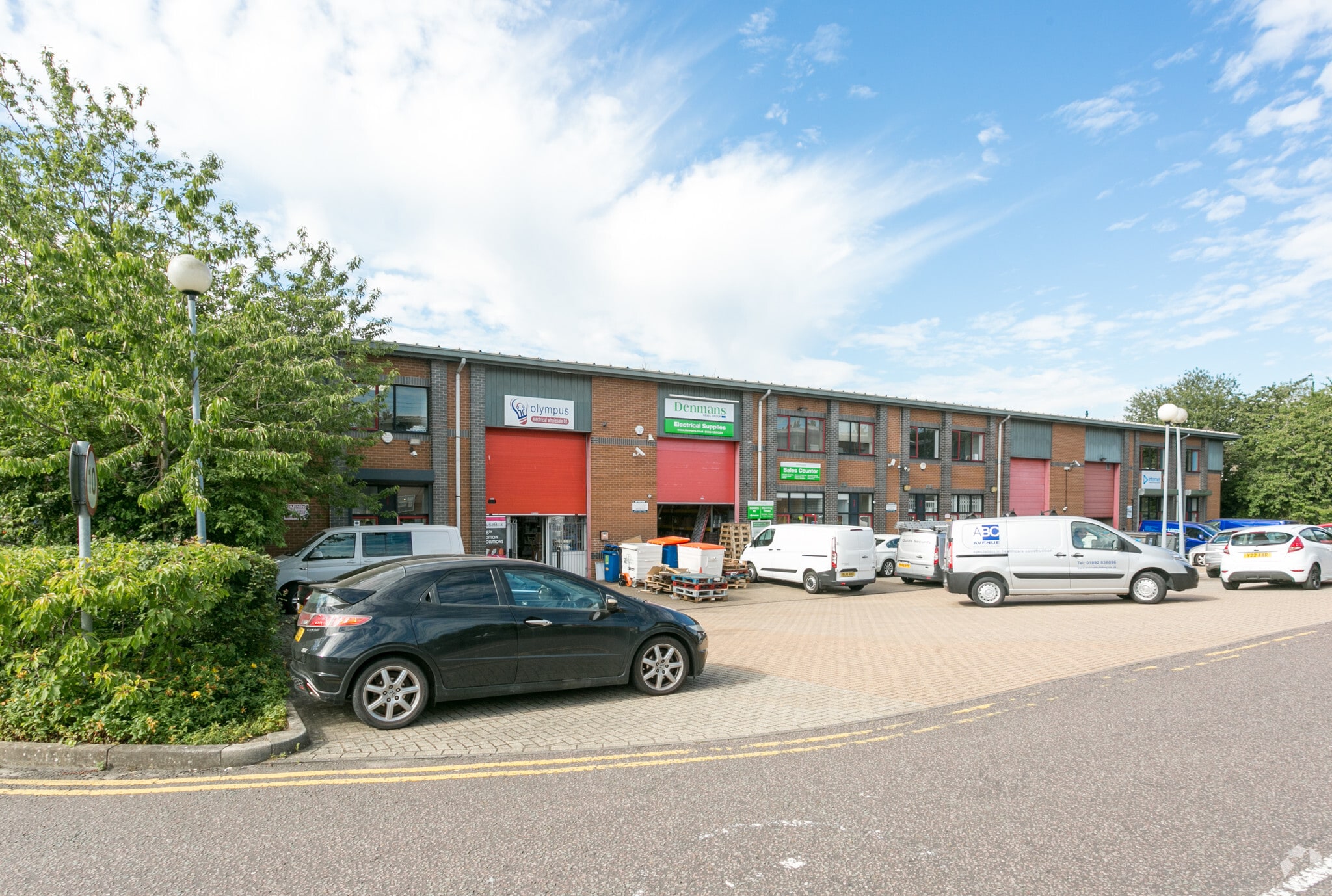 Woodlands Ln, Bradley Stoke for sale Primary Photo- Image 1 of 1