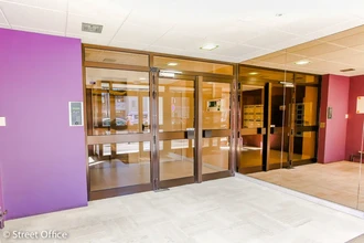 Office in Clichy for lease Lobby- Image 1 of 5