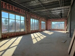 317 Alcove Rd, Mooresville, NC for lease Building Photo- Image 2 of 5