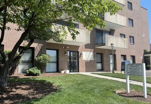 Ridley Park Medical Condo - Live-Work Space