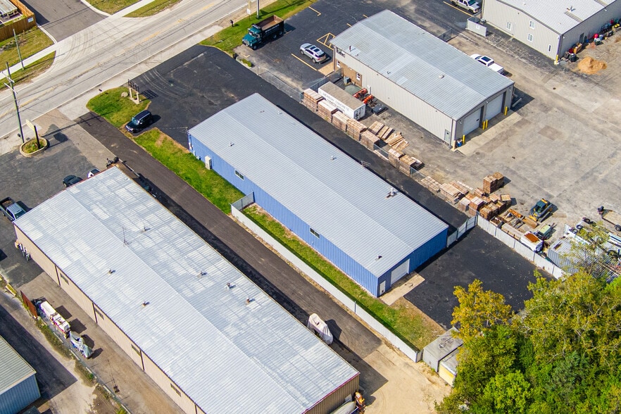 560 S River St, Batavia, IL for sale - Building Photo - Image 2 of 48