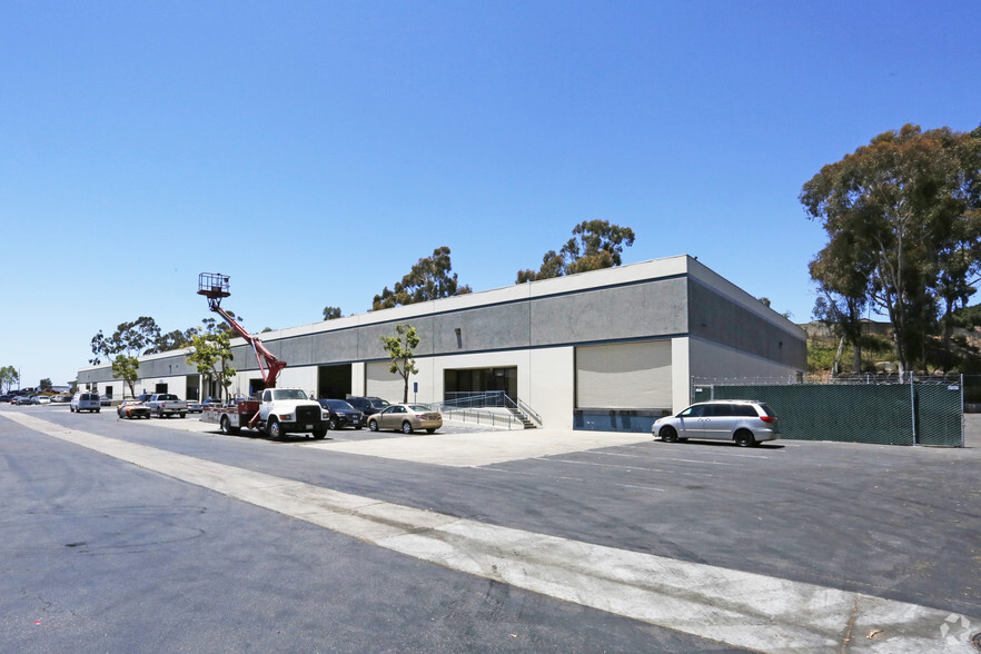 3800 Main St, Chula Vista, CA for lease - Building Photo - Image 1 of 8