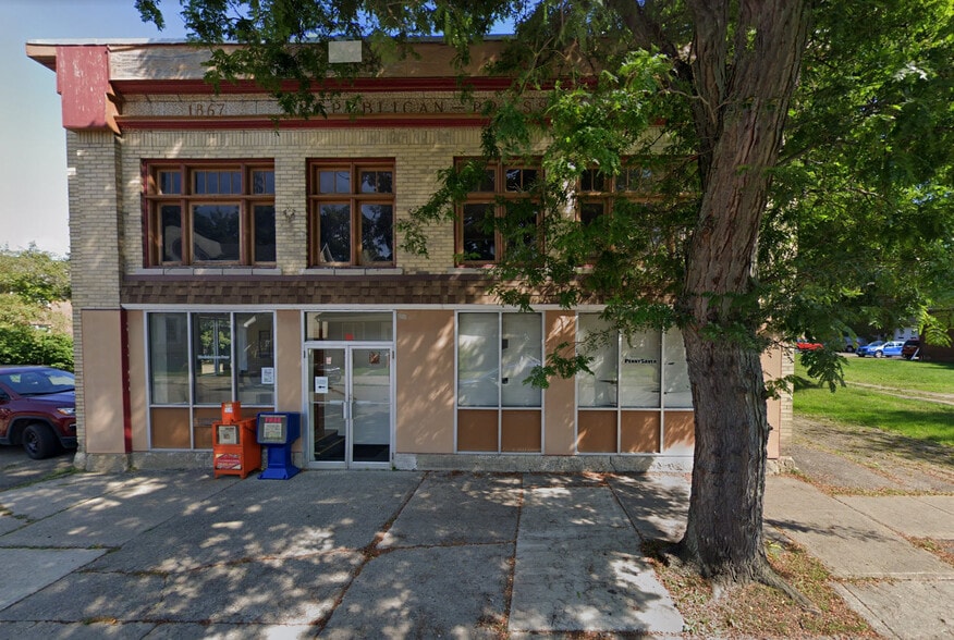 36 River St, Salamanca, NY 14779