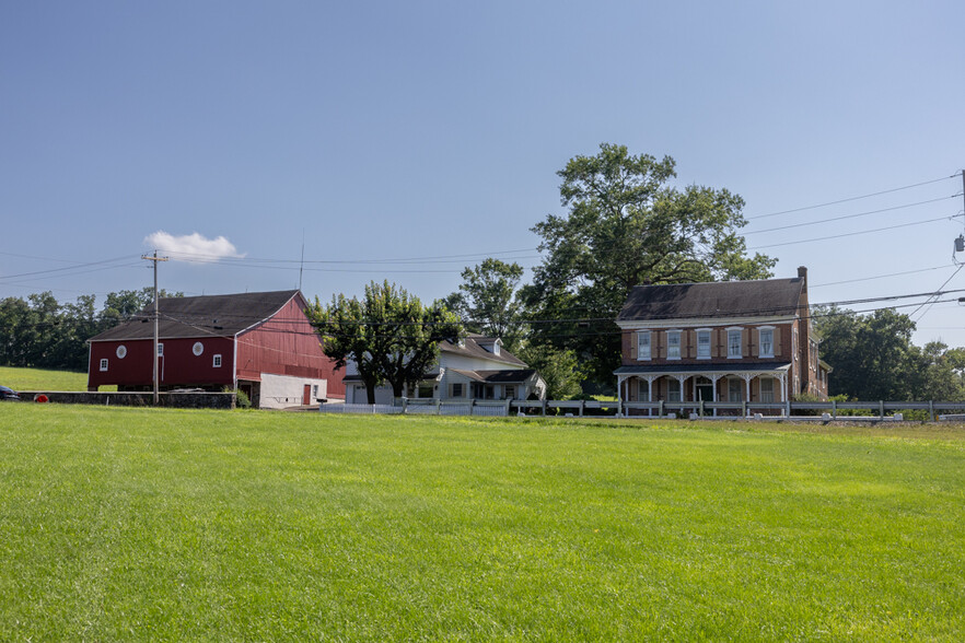 2412 Swamp Pike, Gilbertsville, PA for sale - Building Photo - Image 1 of 1