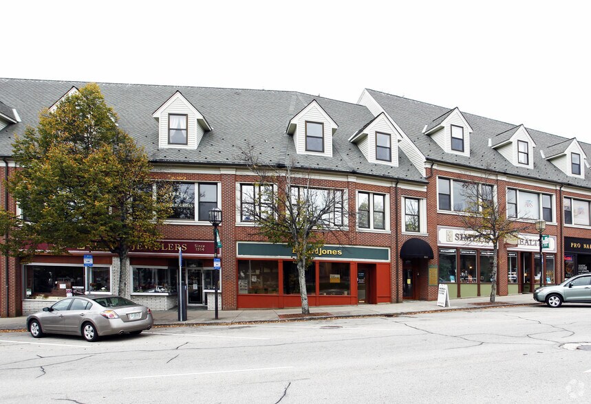 466 Central Ave, Dover, NH 03820