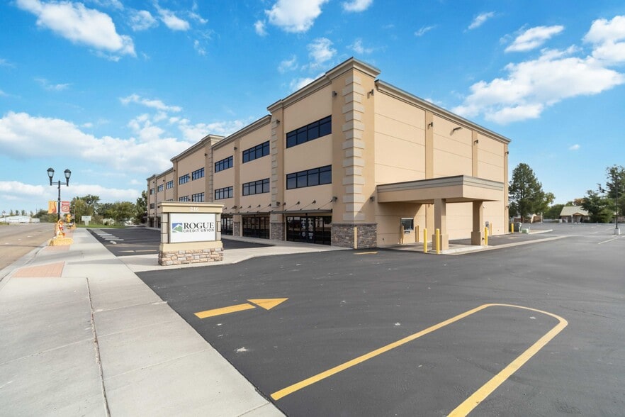 222 N Plymouth Ave, New Plymouth, ID for sale - Building Photo - Image 3 of 21