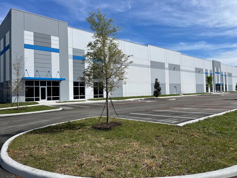 US Hwy 301 & Florida Palm Drive, Tampa, FL for lease - Building Photo - Image 1 of 1